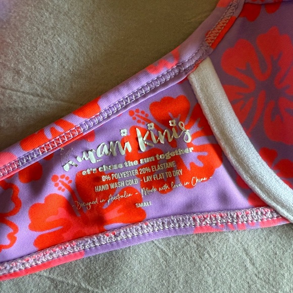 Kulani Kinis Very Cherry bikini set Small too and Med Bottom - Picture 5 of 8